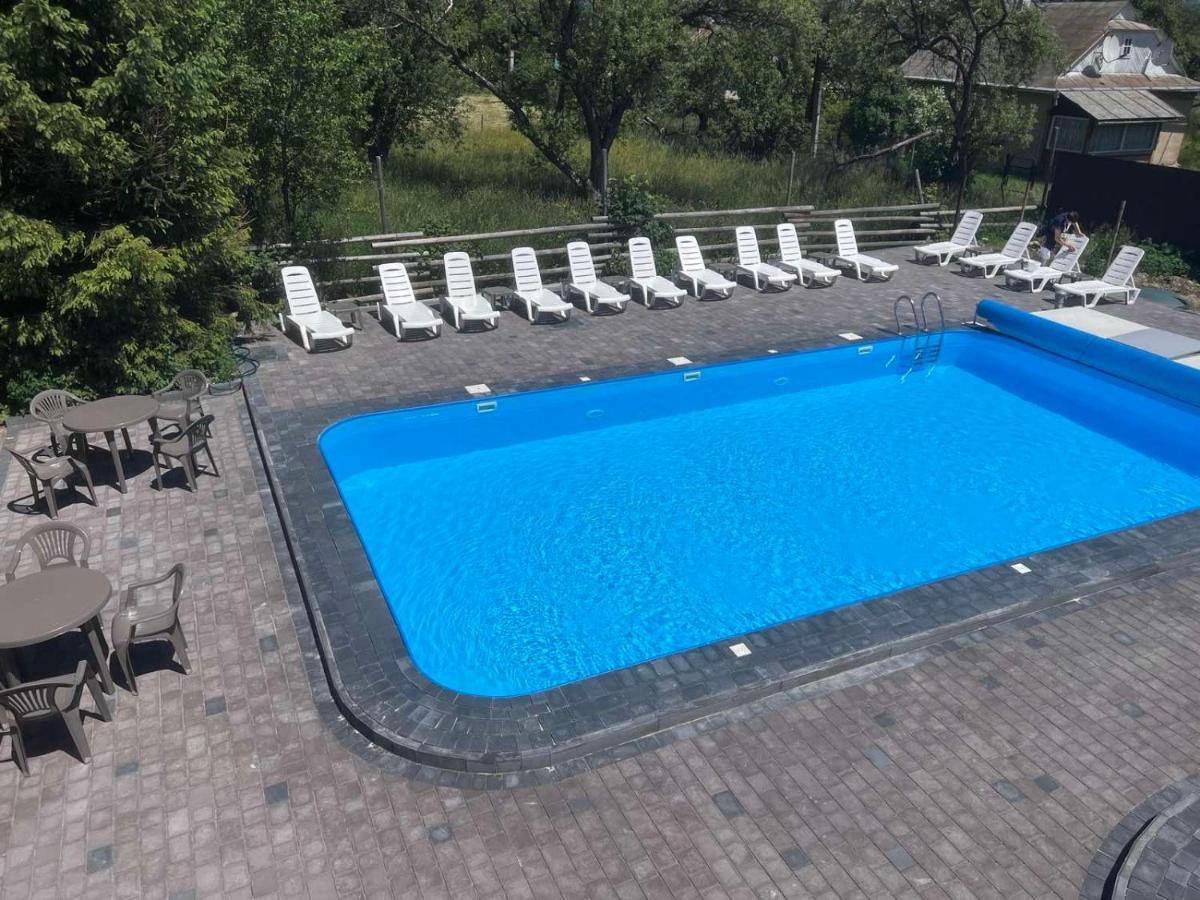 Sadyba Magnat Hotel Dilyatyn Eksteriør bilde