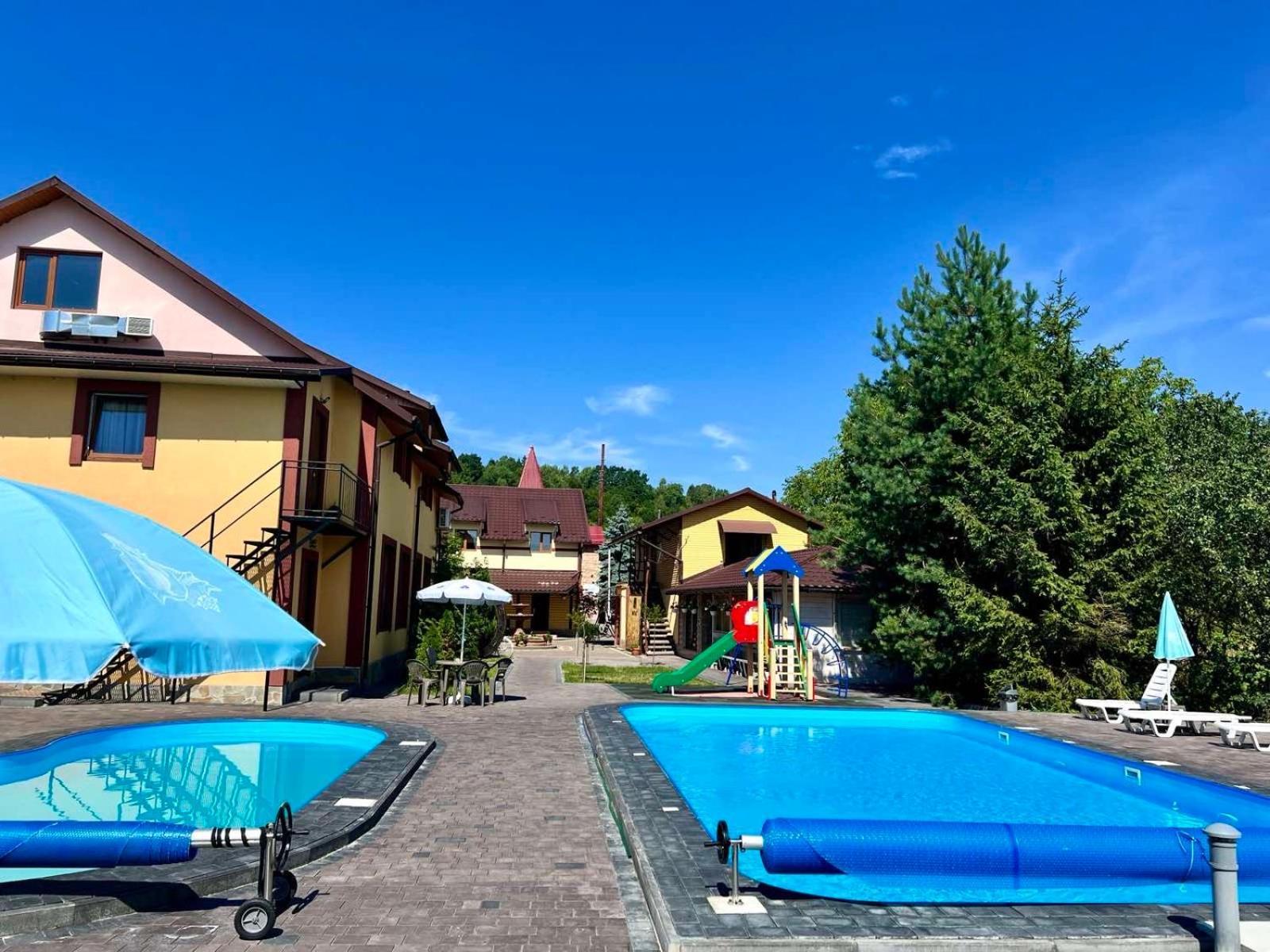Sadyba Magnat Hotel Dilyatyn Eksteriør bilde